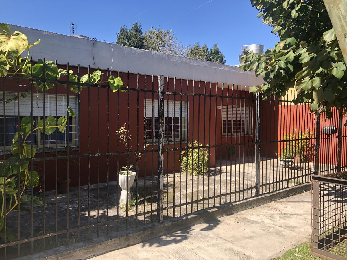 Foto de CASA VENTA ITUZAINGO, imagen 2