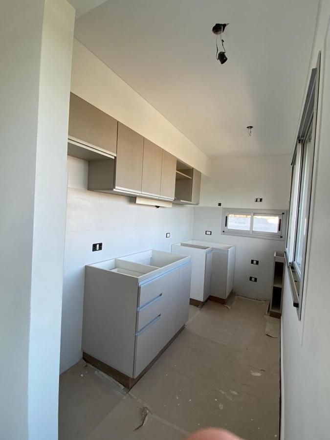 Foto de DEPARTAMENTO VENTA ITUZAINGO, imagen 3