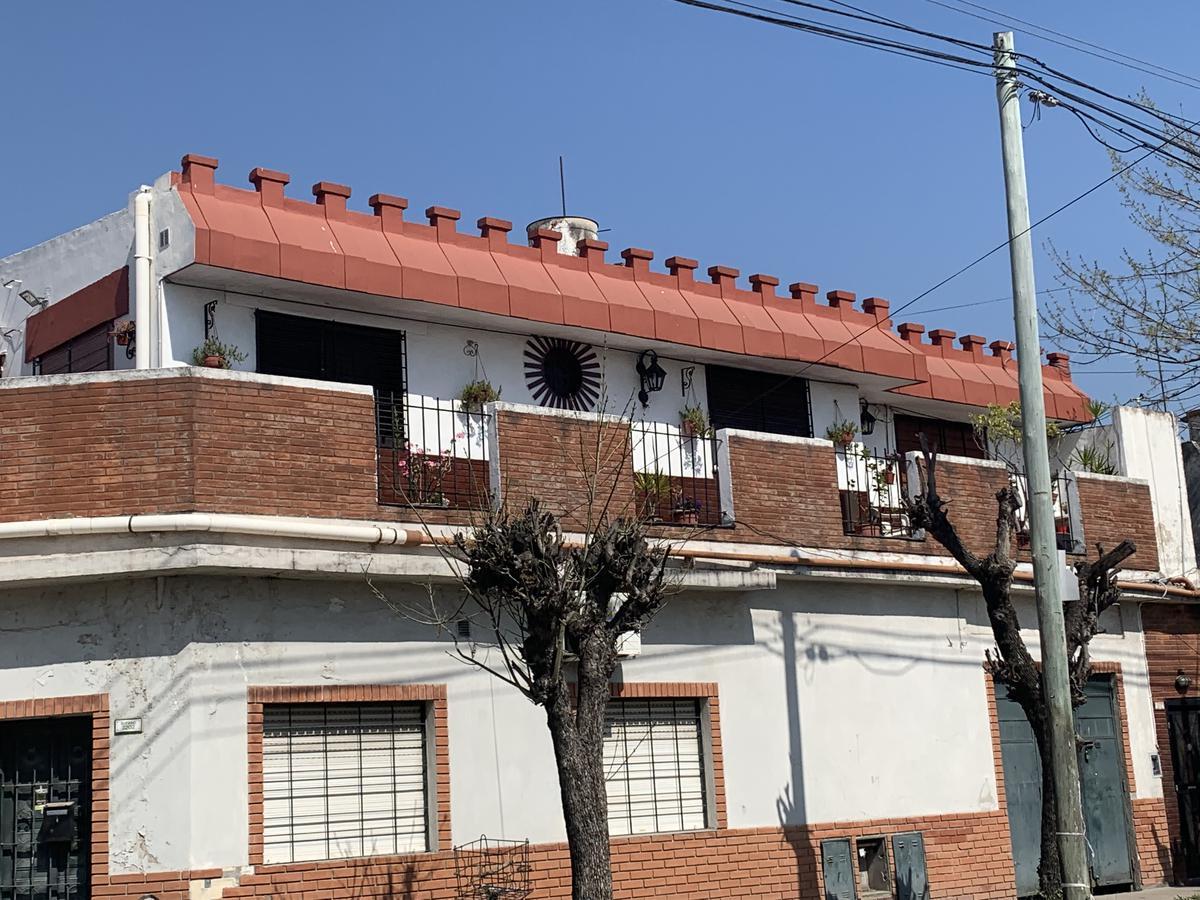 Foto de DEPARTAMENTO VENTA CASTELAR, imagen 2