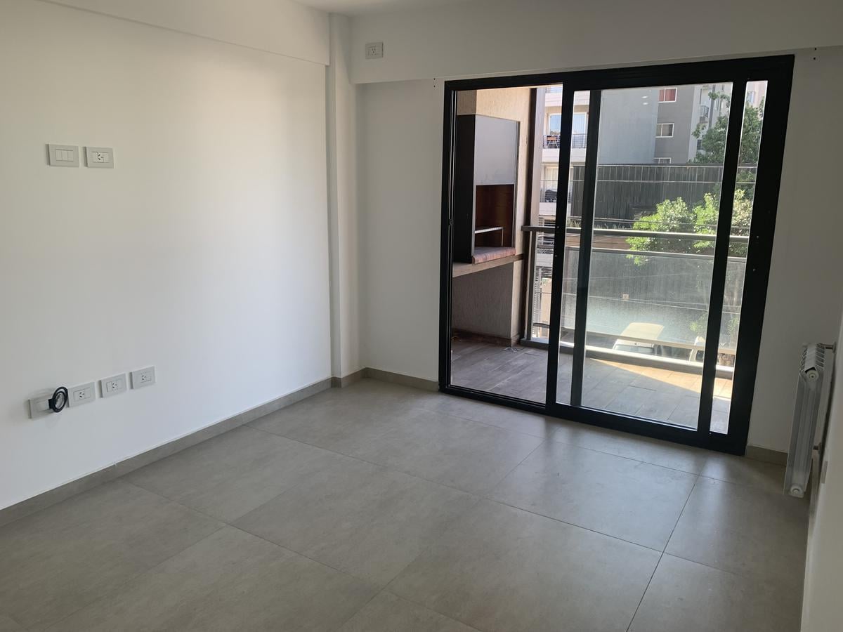 Foto de DEPARTAMENTO VENTA MORON, imagen 1