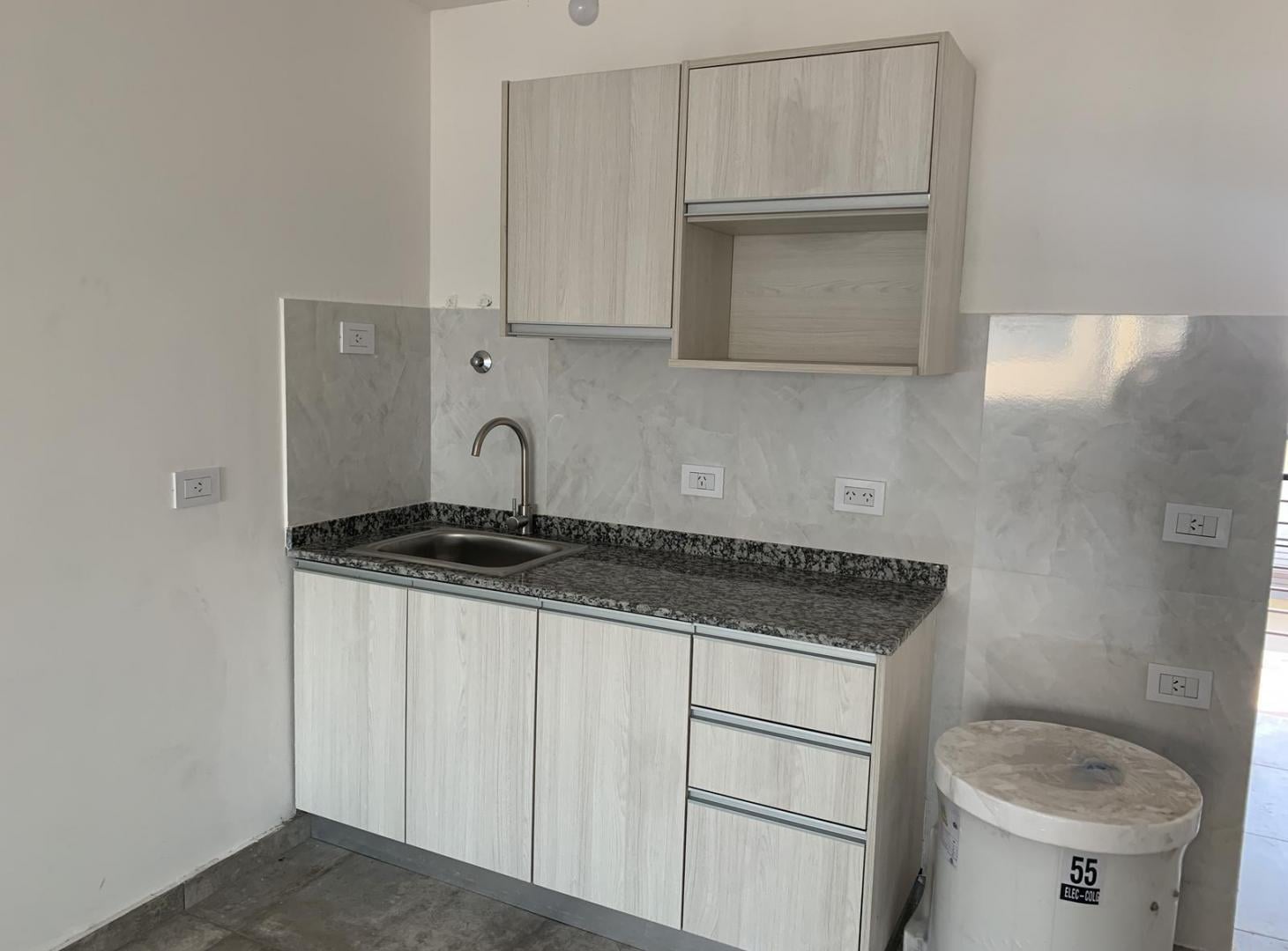 Foto de DEPARTAMENTO VENTA ITUZAINGO, imagen 3