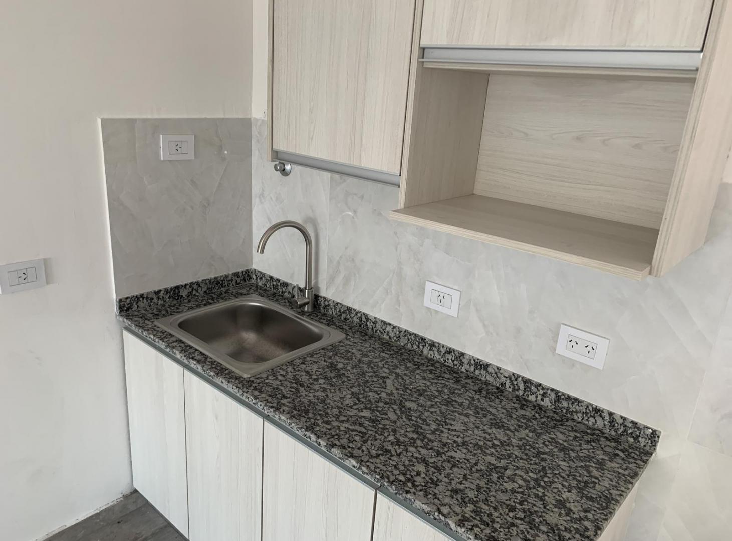 Foto de DEPARTAMENTO VENTA ITUZAINGO, imagen 2