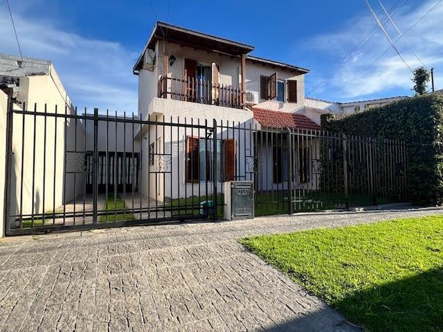 Foto de CASA VENTA CASTELAR, imagen 1