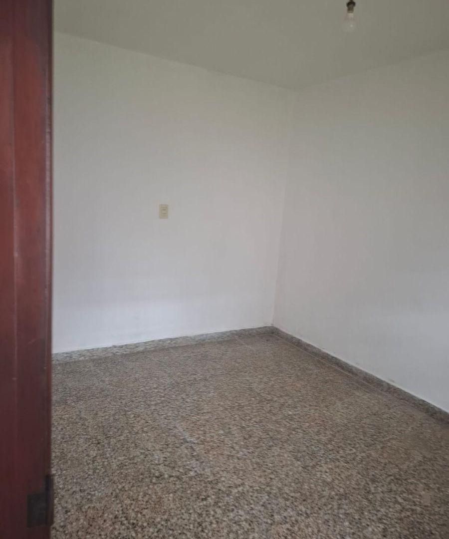Foto de Casa tipo PH en alquiler de dos ambiente en bernal, imagen 3