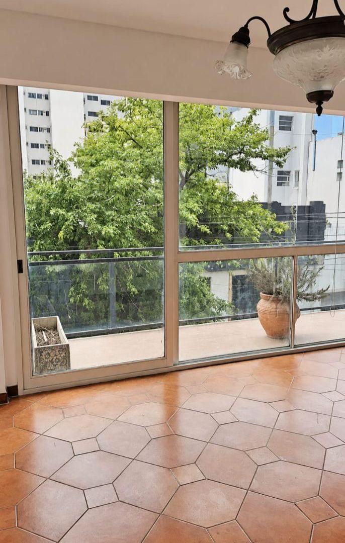 Foto de Departamento de 186 m² con 4 dormitorios en venta en Centro, imagen 5