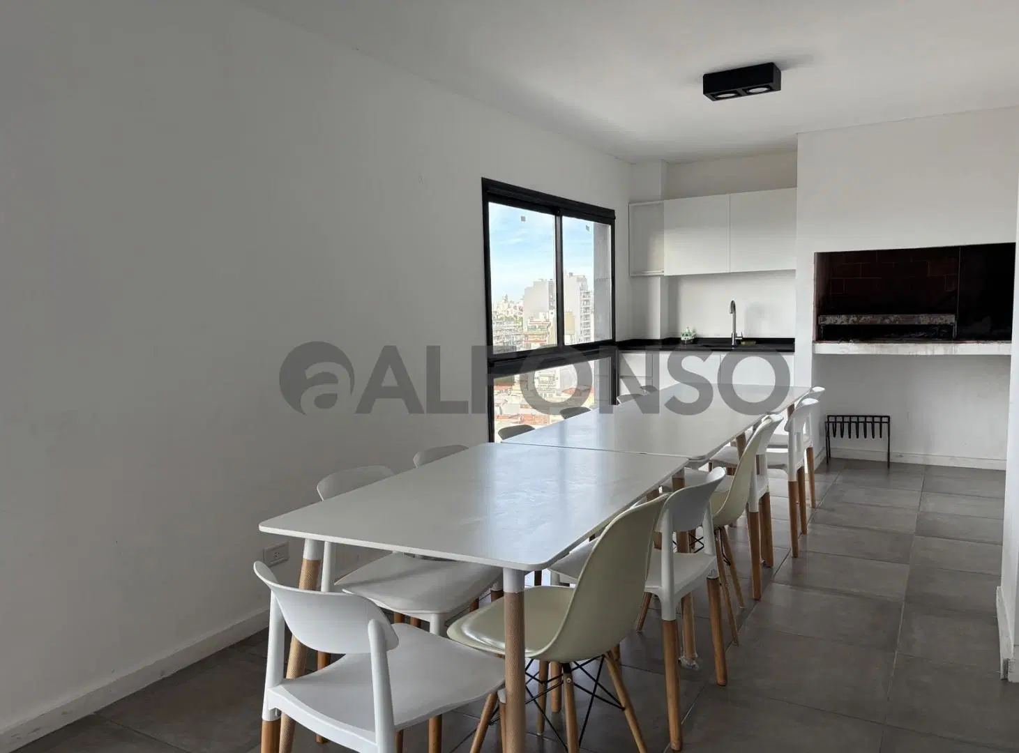MONOAMBIENTE EN 4TO PISO A ESTRENAR EN PATERNAL 4