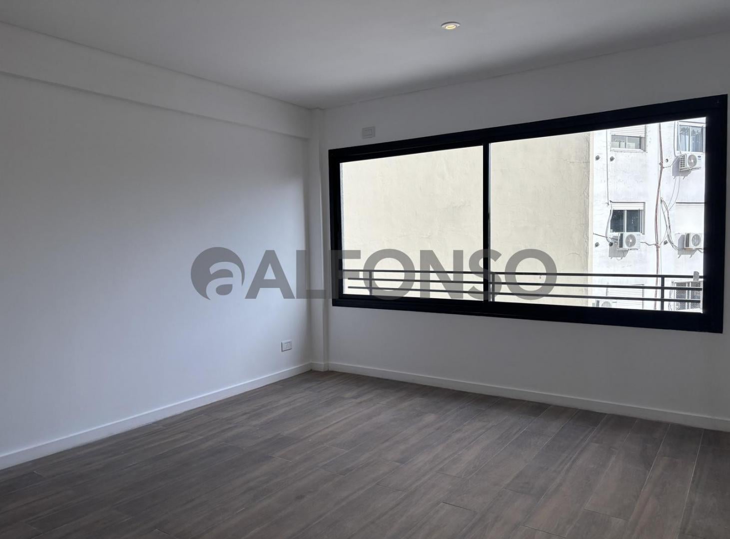 Foto de MONOAMBIENTE EN 4TO PISO A ESTRENAR EN PATERNAL, imagen 2