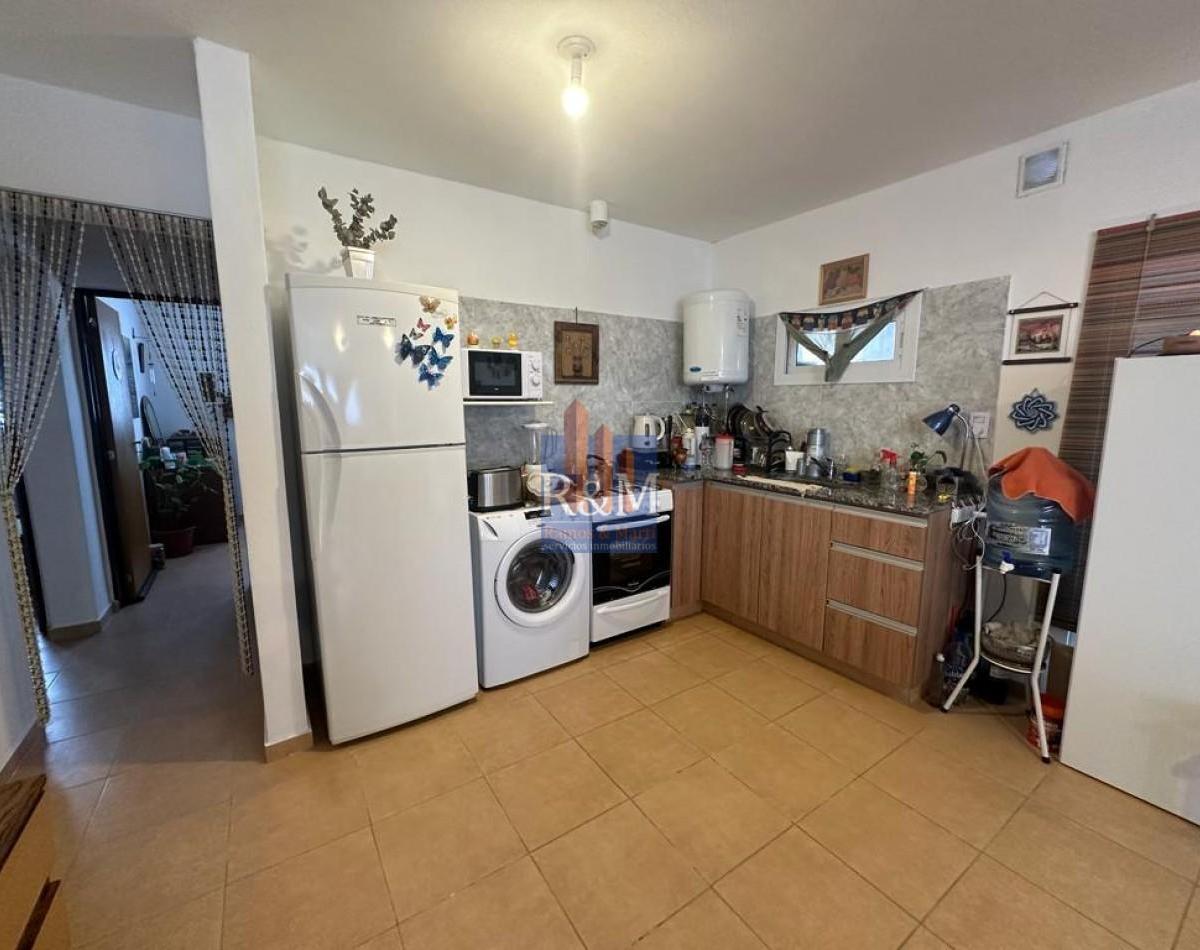 Salsipuedes: Linda Casa 3d con Cochera 2