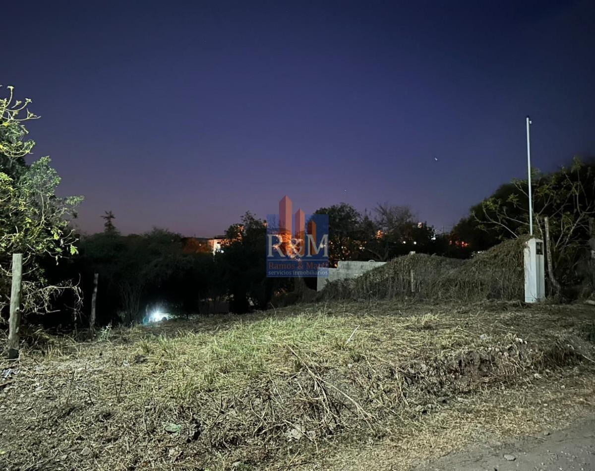 Salsipuedes: Lote con Escritura y Pilar Luz 3