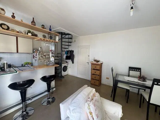 SAN FERNANDO- DEPARTAMENTO EN VENTA - 2 ambientes en duplex. 1