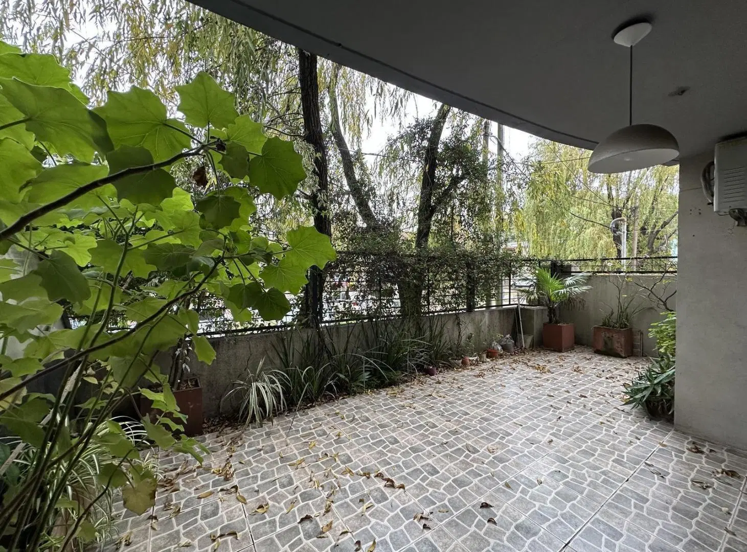TIGRE - DEPARTAMENTO EN VENTA- PLANTA BAJA CON JARDIN 4