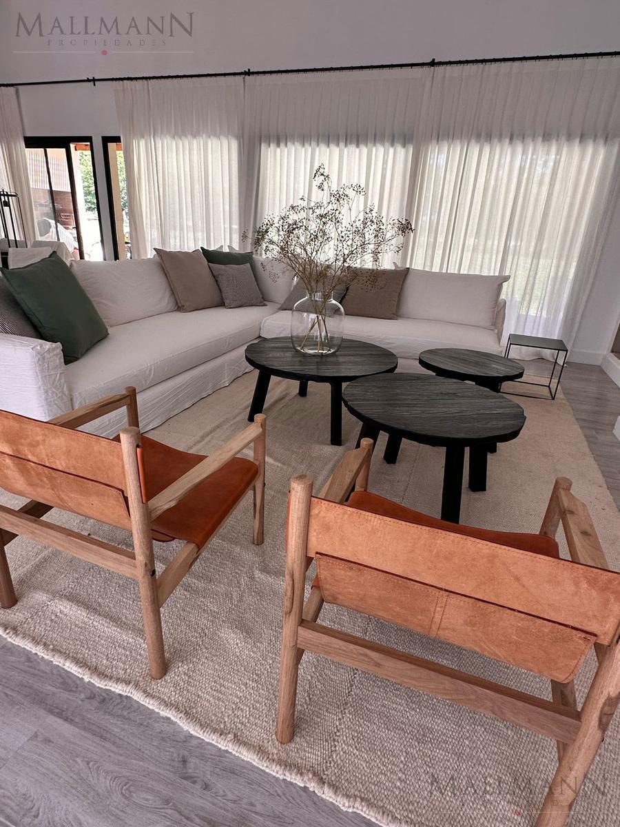 Venta/Alquiler Casa 5 Amb Vista Interna en Tessalia