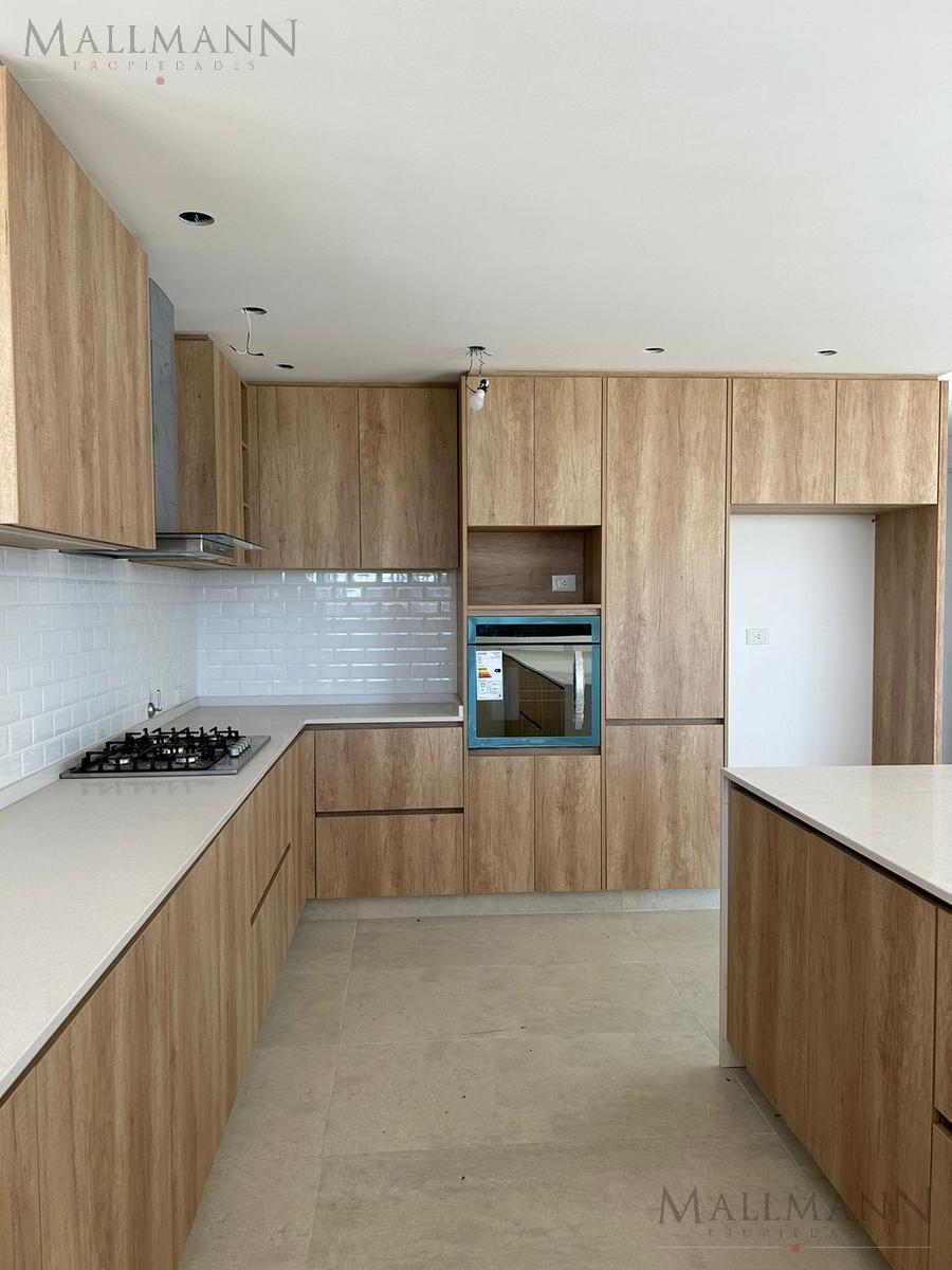 Foto de Venta Casa 3 Dormitorios en Barrio Everlinks Luján, imagen 2