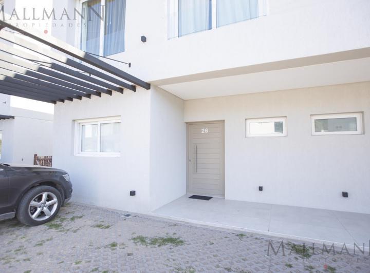 Alquiler Temporario Town House 3 Dormitorios en Pilará 4