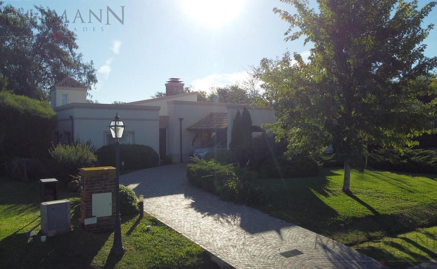Foto de Casa en Venta 4 Dormitorios Estancias Golf, imagen 2