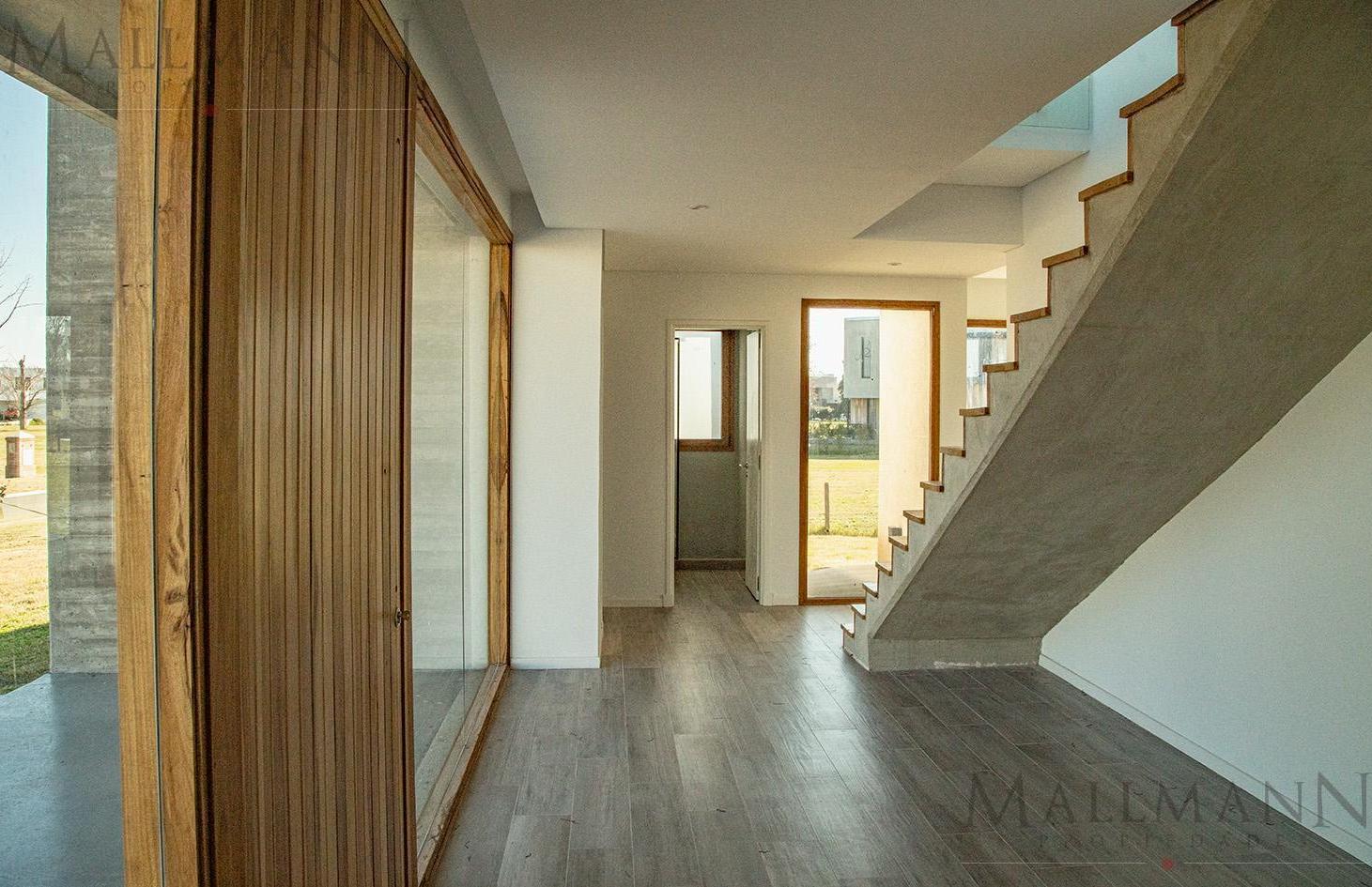 Foto de Casa 5 Dormitorios en Venta en Pilara, Barrio El Milord, imagen 4