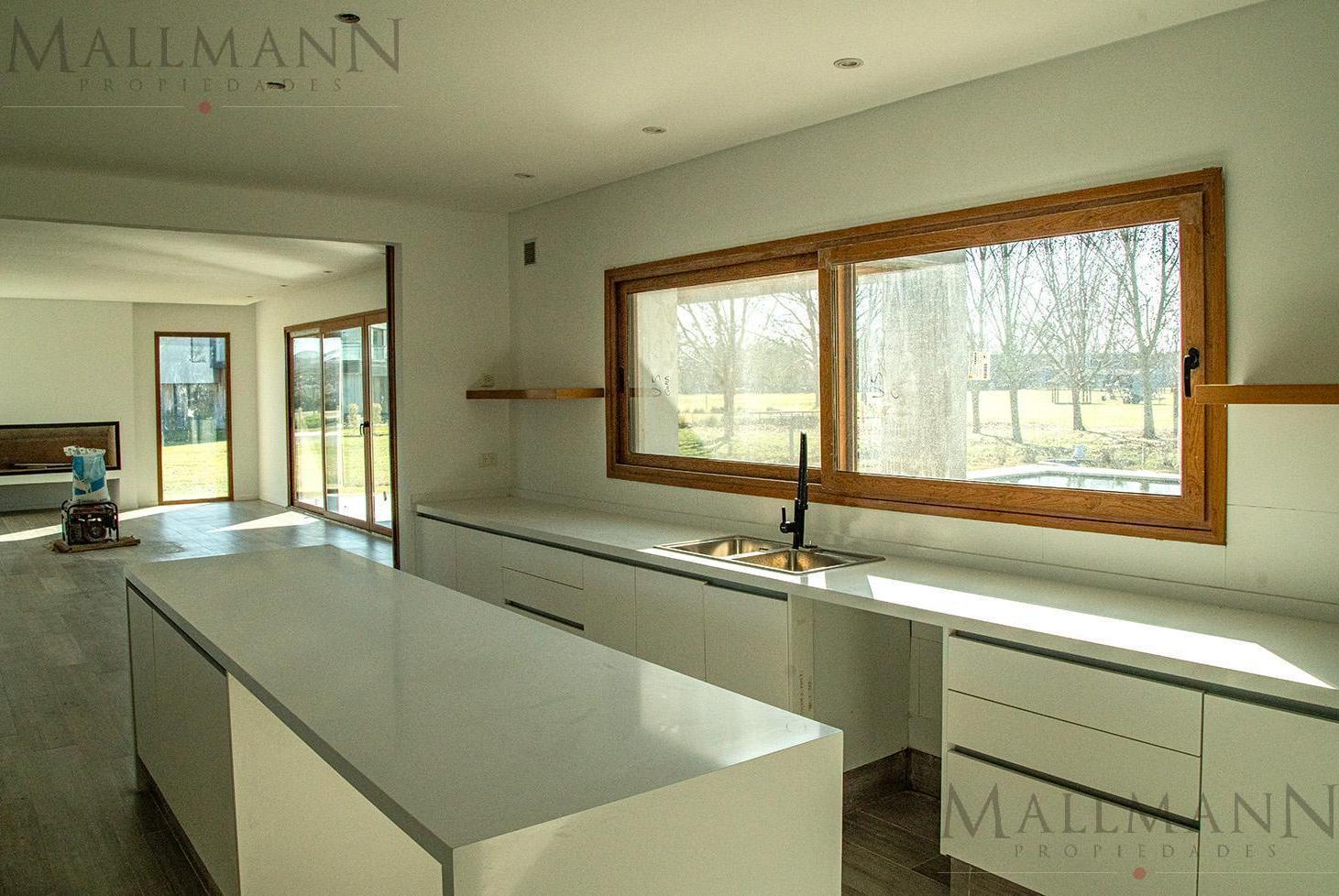 Foto de Casa 5 Dormitorios en Venta en Pilara, Barrio El Milord, imagen 5