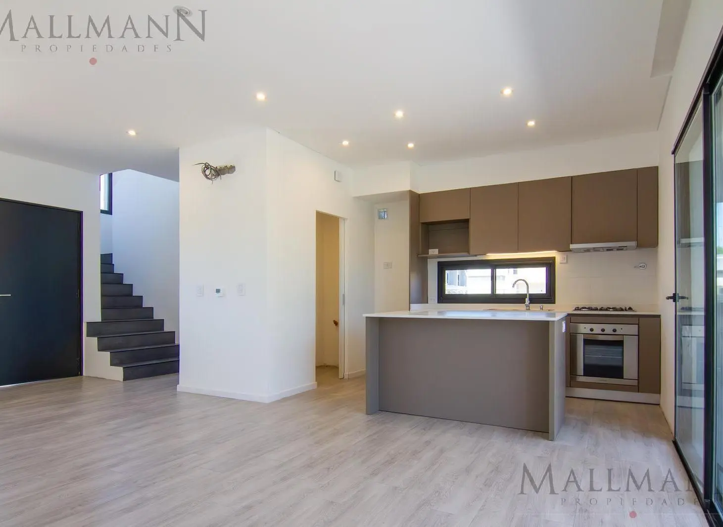 Casa Duplex Alquiler 4 ambientes SpringPark - Bajas expensas 2