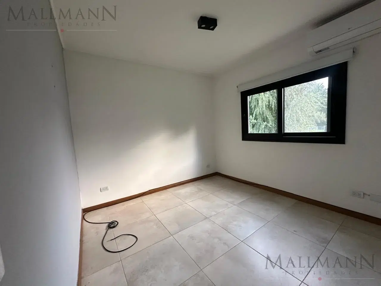Venta Casa 3 Dormitorios en Sausalito con Pileta 3