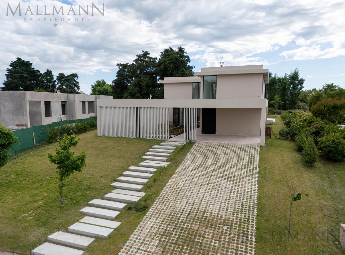 Casa en Venta Pilará 4 Dormitorios en Suite
