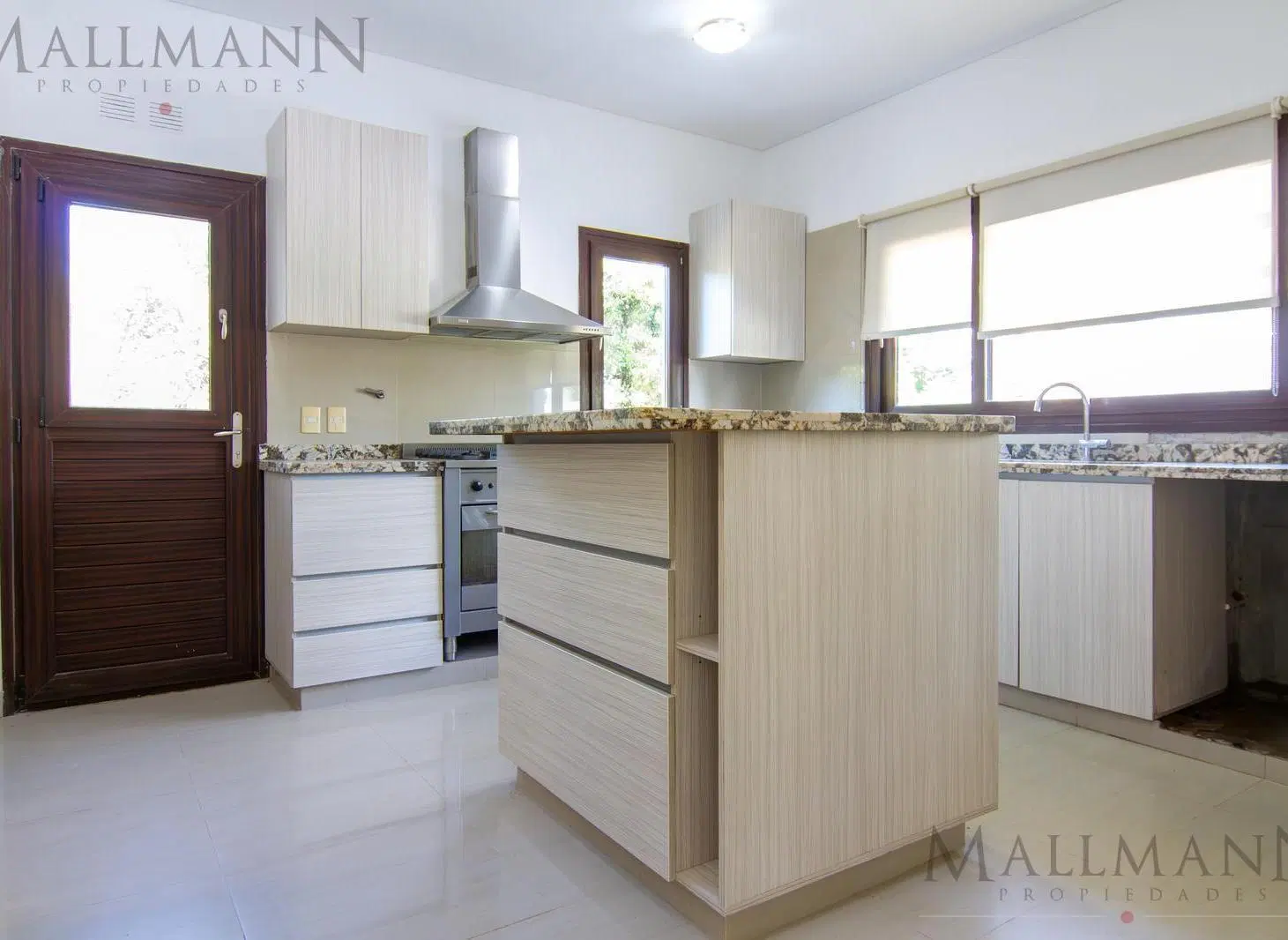 Venta Casa 3 Dormitorios en Estancias del Pilar 5