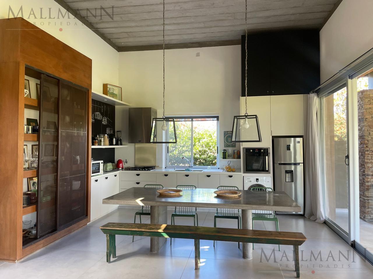 Foto de Venta Casa 3 Dormitorios en San Francisco CC con Pileta y Lote Interno, imagen 4