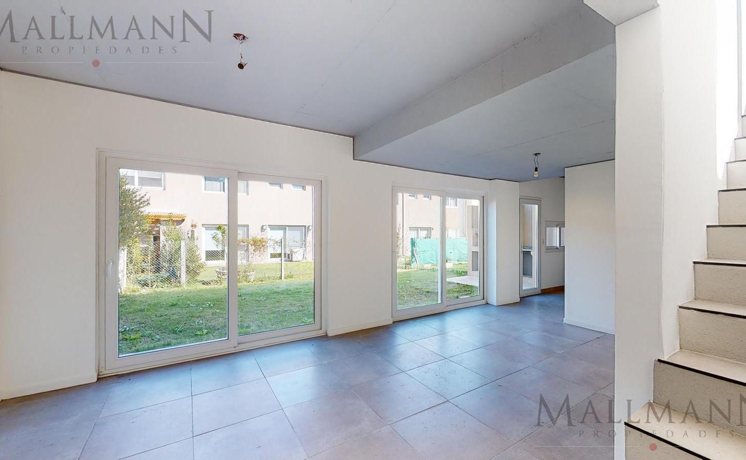 Foto de Alquiler Townhouse 4 Amb en Condominio La Nazarena, imagen 3