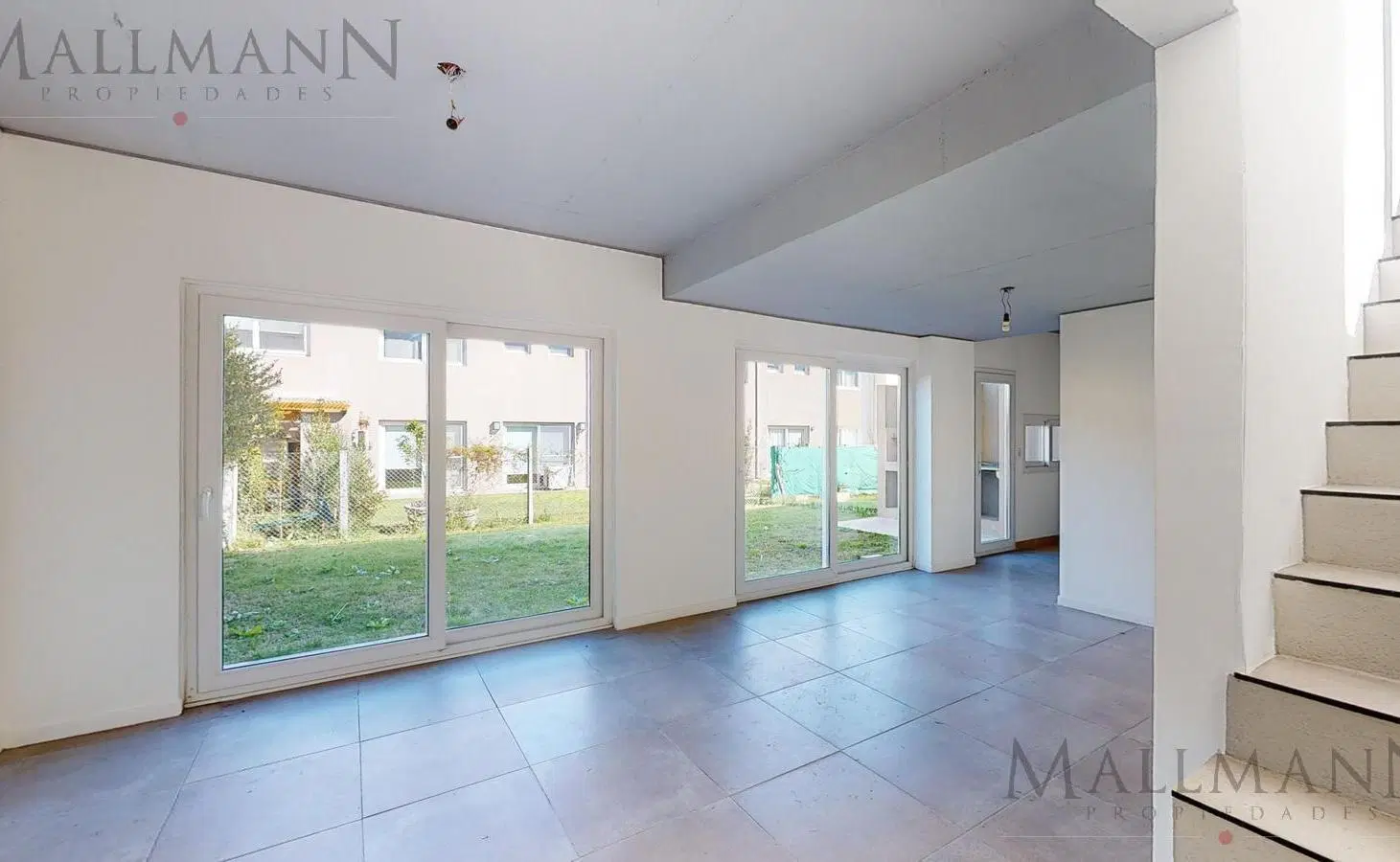 Alquiler Townhouse 4 Amb en Condominio La Nazarena 3