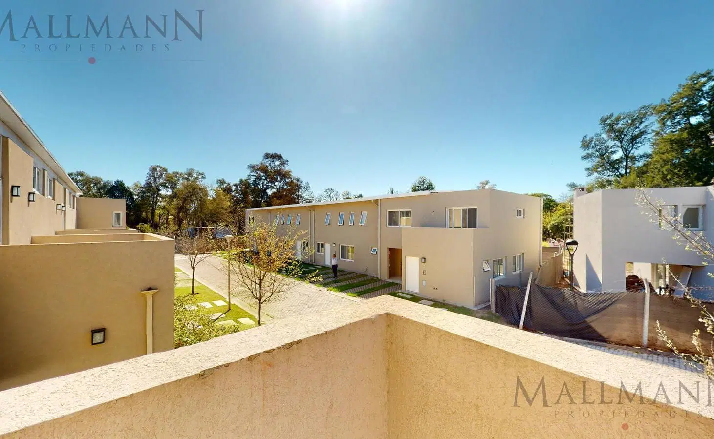Alquiler Townhouse 4 Amb en Condominio La Nazarena 4