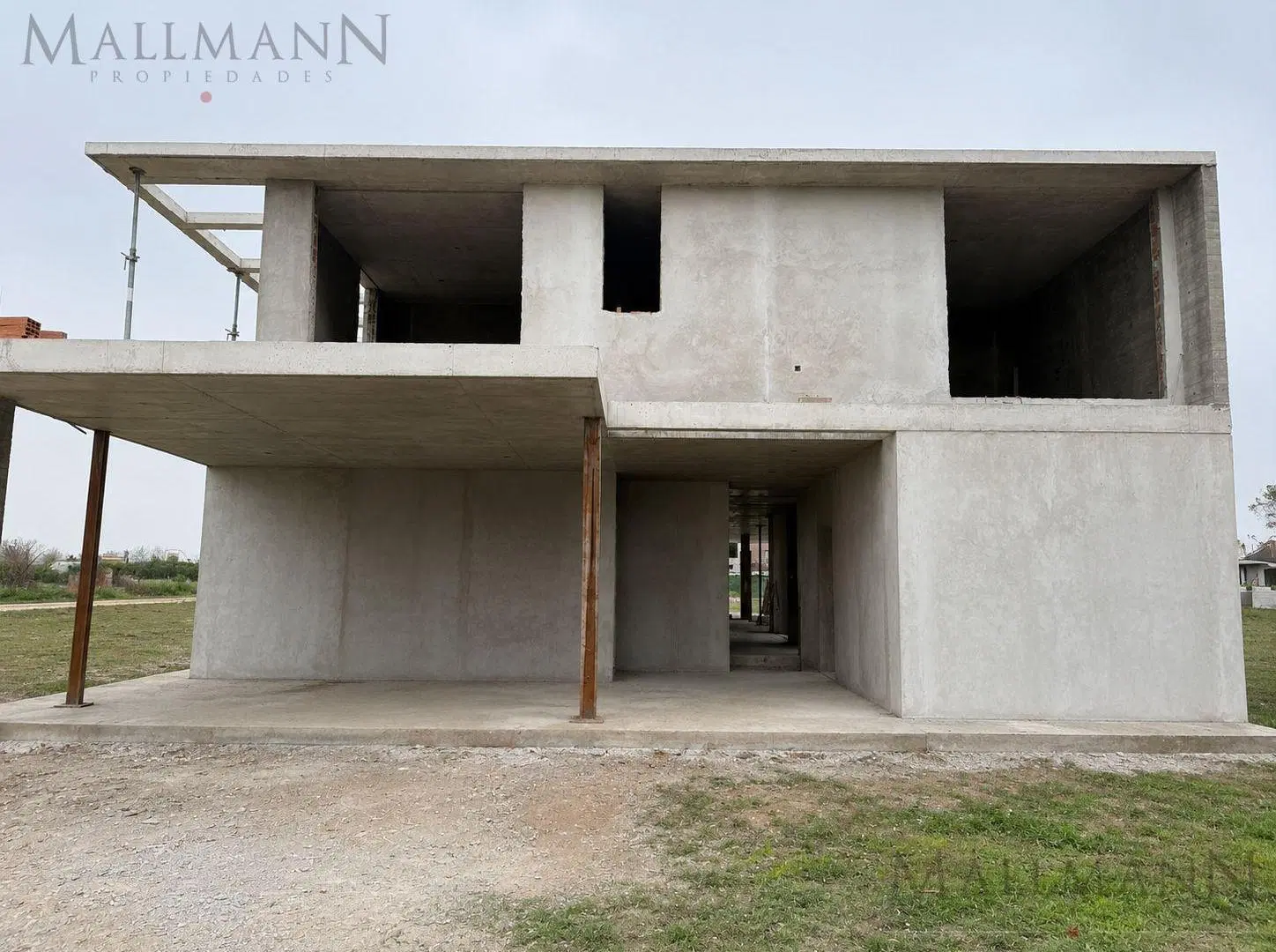 Venta Casa 4 Dorms en Suite en Los Cardos 2