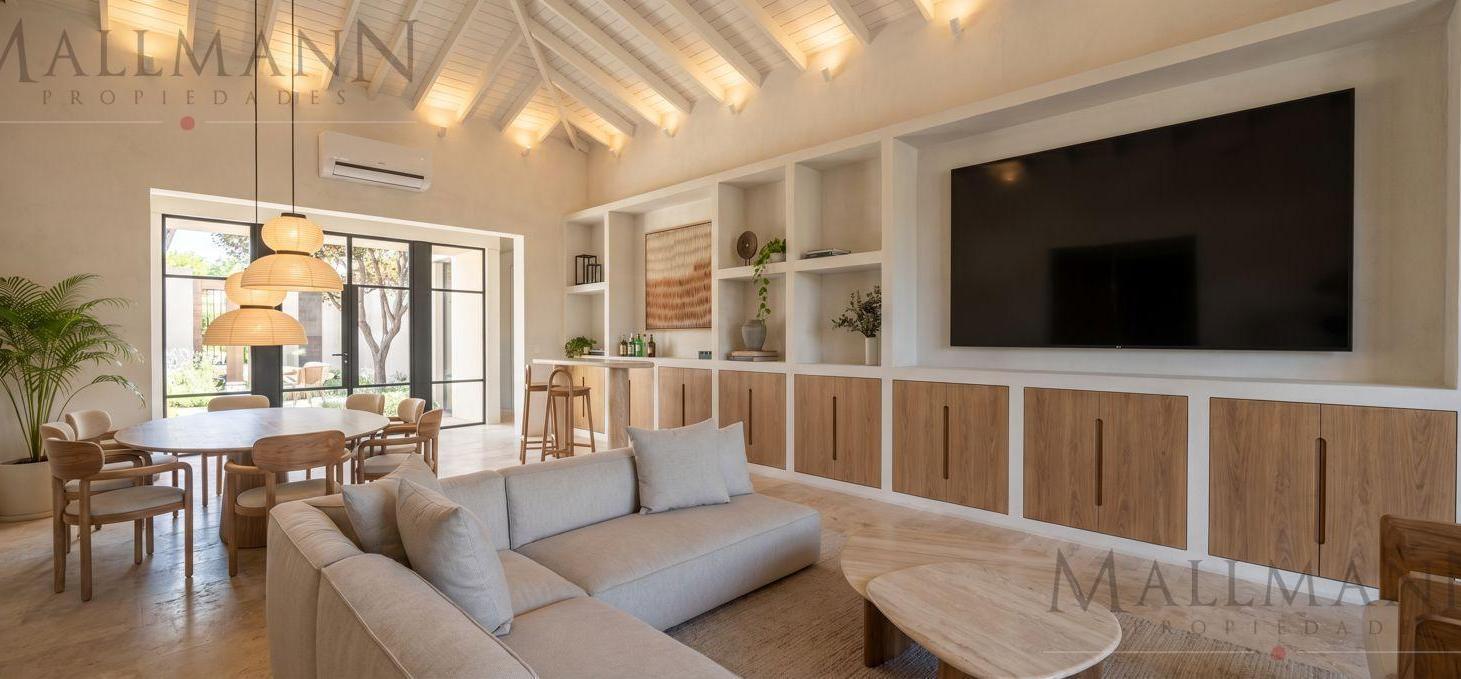 Venta Casa 4 Domitorios en Tilbury, Pilará A Estrenar