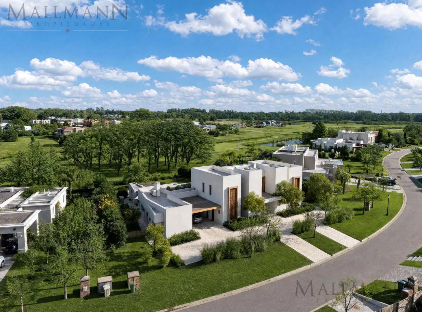 Venta Casa 4 Dormitorios en La Berlina, Pilará 2