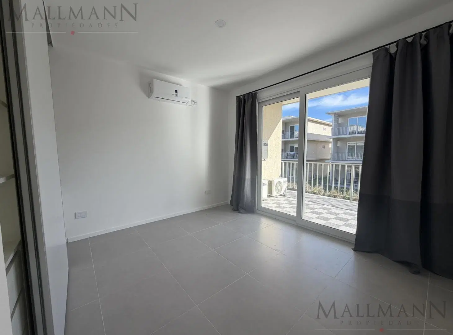 Alquiler Depto 3 Amb en Chic Village 3