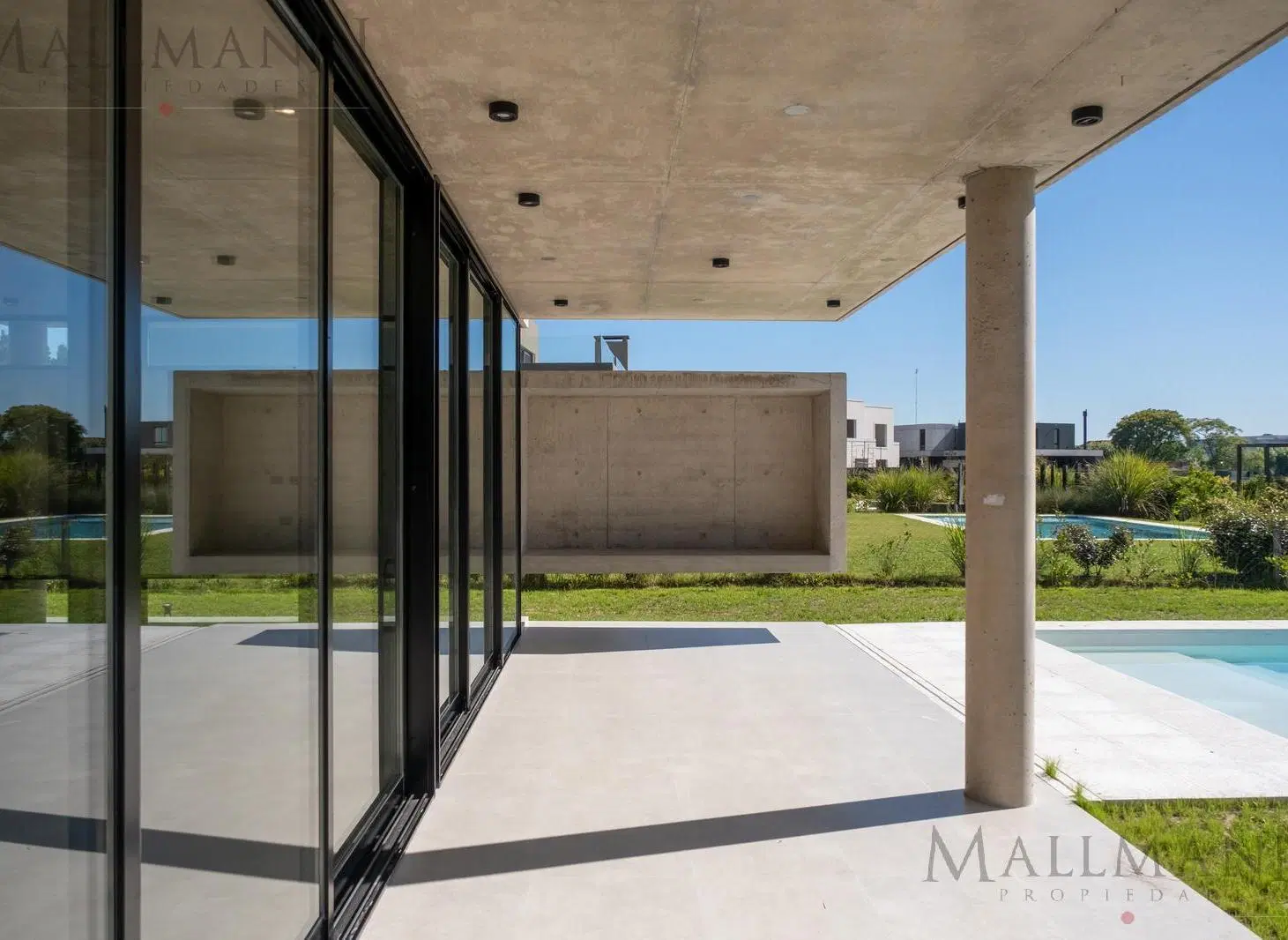 Casa Diseño a la Venta Pilará Calesa con 5 Cuartos 1