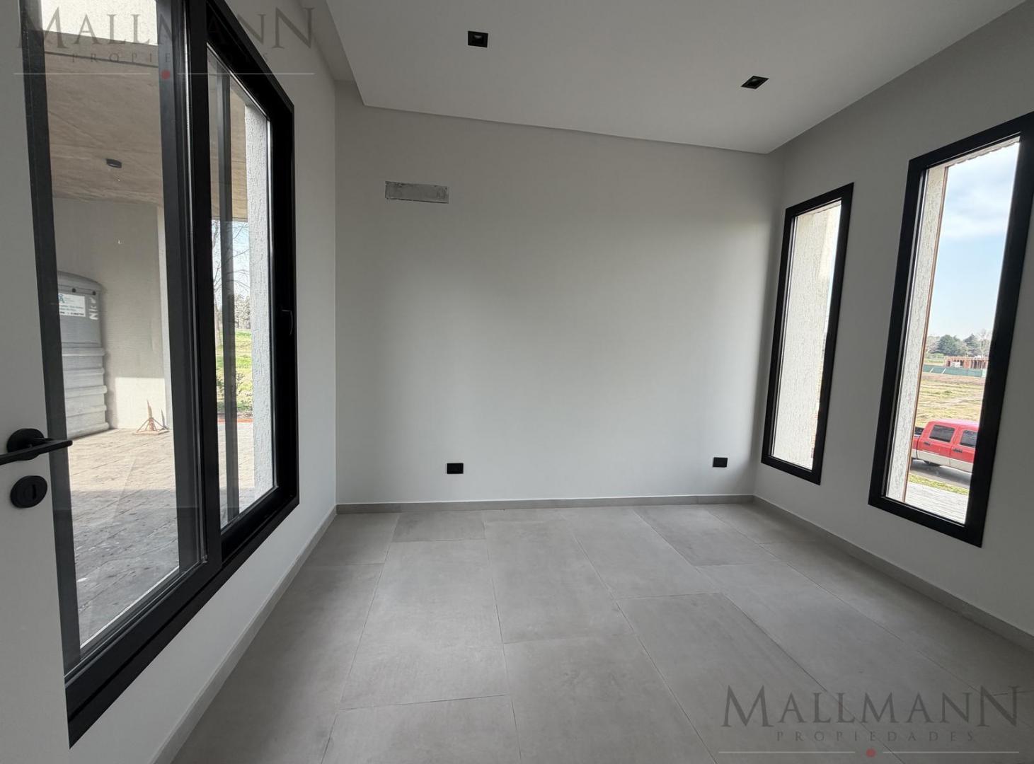 Foto de Venta Casa 5 Ambientes en Tilbury Norte, Pilará, imagen 4