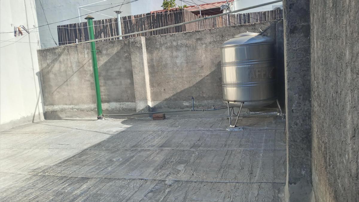 Parque Chacabuco - PH 4 Ambientes - Escritorio - Terraza y Cochera 3