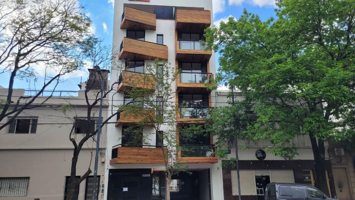 Foto de GREGORIO LAFERRERE 1300 - MONOAMBIENTE EN ALQUILER CON BALCÓN AL FRENTE, imagen 1