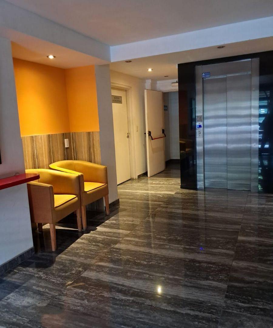 Foto de Av.Jujuy 1700 - 2 Ambientes - Piso 6 - Parque Patricios, imagen 2