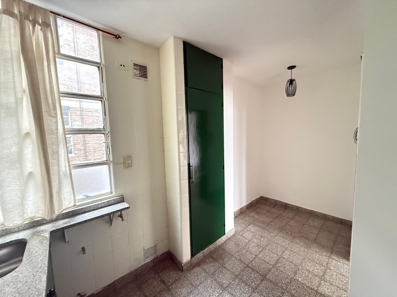 Foto de Departamento de 2 dormitorios! Barrio Martin, imagen 3