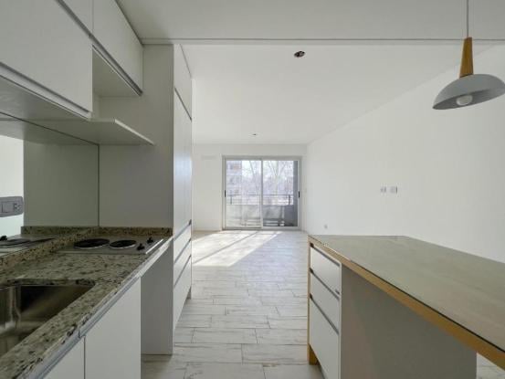 Foto de VENTA Monoambiente ideal INVERSIÓN en Av. Pellegrini al 4000, imagen 1