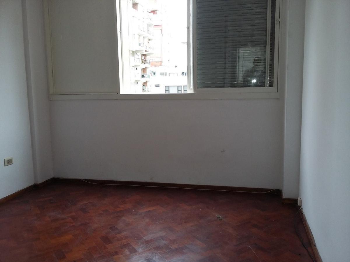Foto de Departamento 2 dormitorios cochera - Macrocentro, imagen 2