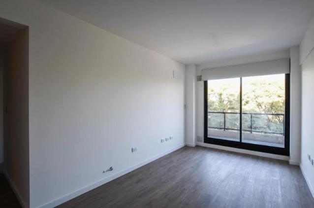 Foto de VENTA Depto 1 dormitorio frente Av. Pellegrini 2680, imagen 1