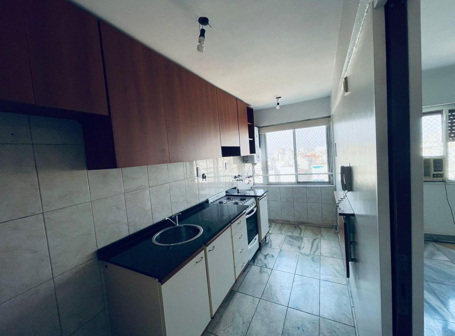 Foto de Departamento San Lorenzo y Corrientes en Alquiler 2 dormitorios muy, imagen 5