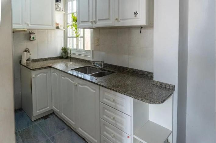Foto de Venta Departamento en Barrio Centro de Rosario, imagen 3