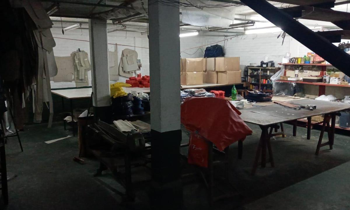 Galpón en venta 200 m2 - Banfield
