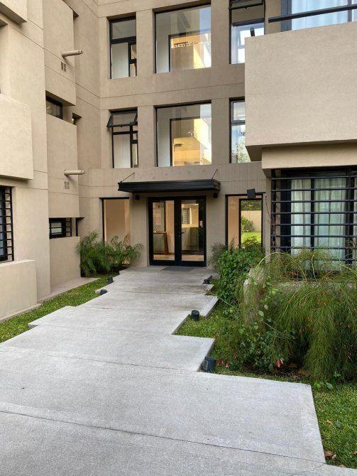 Departamento en venta de 2 ambientes con cochera en Monte Grande