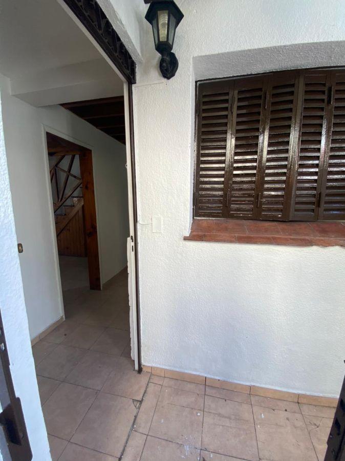 Foto de PH en venta de 2 ambientes en Banfield, imagen 3