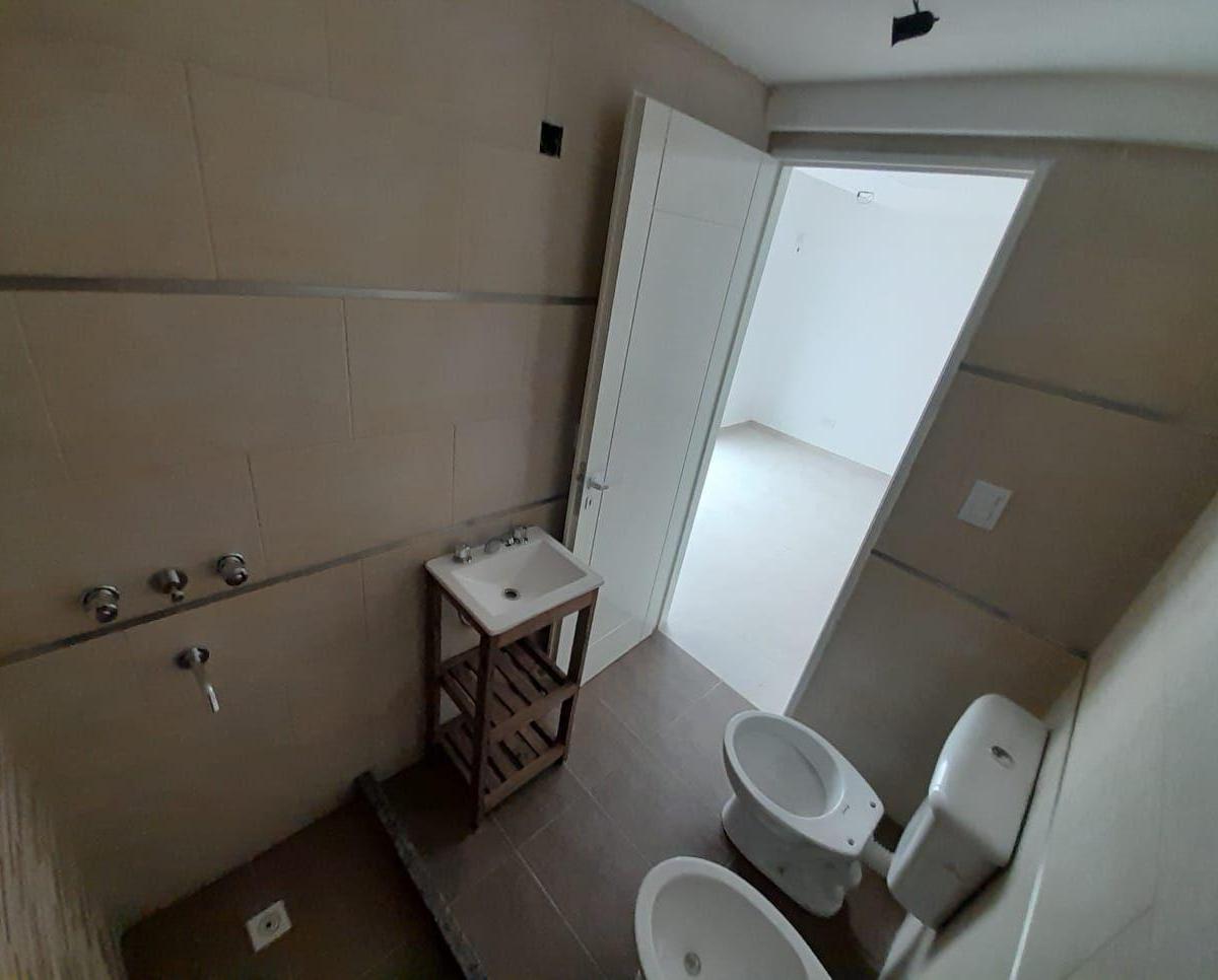 Foto de Departamento en venta en Temperley con cochera, imagen 3