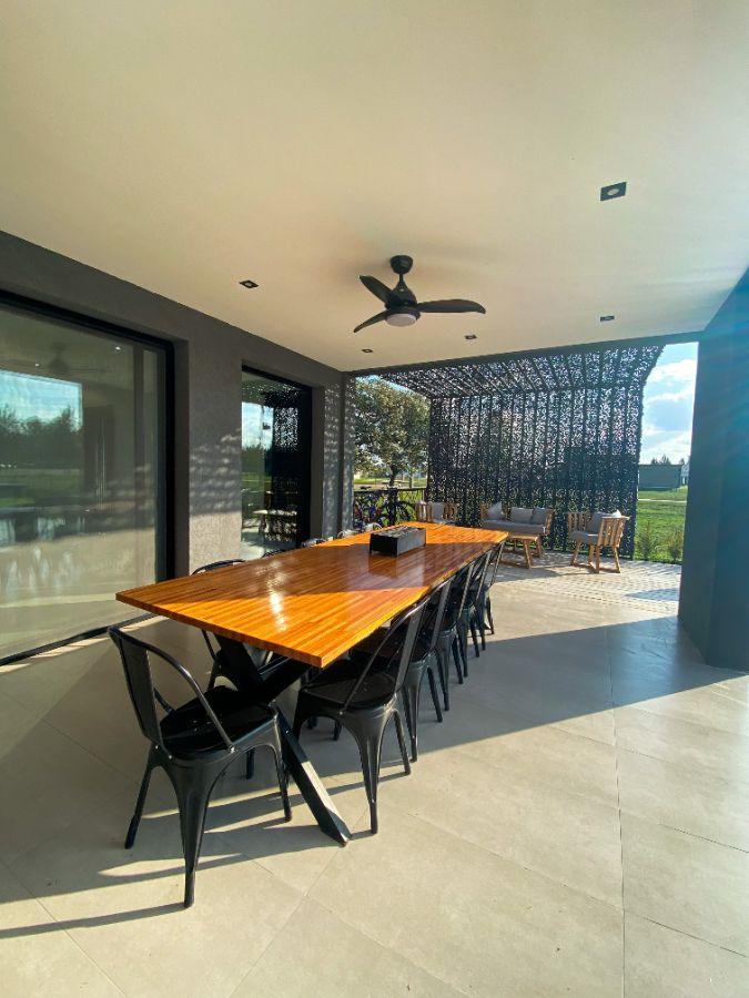 Casa en venta en Fincas de San Vicente