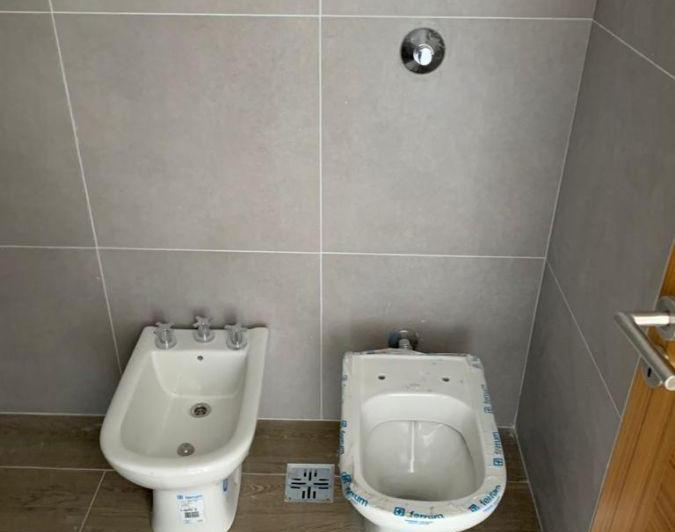Departamento en alquiler de 2 ambientes  en Banfield  5